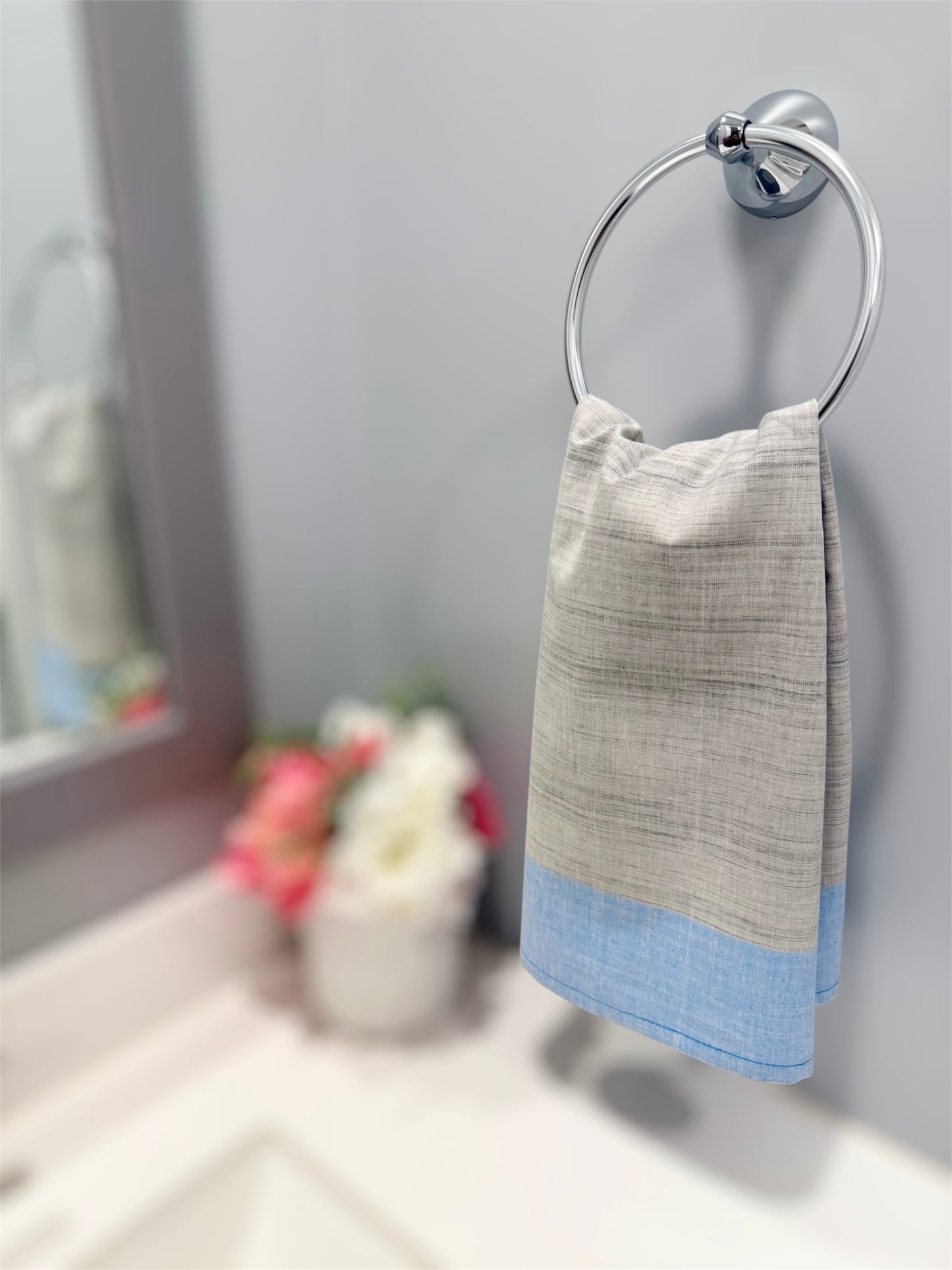 Skyscraper Gray Hand Towel