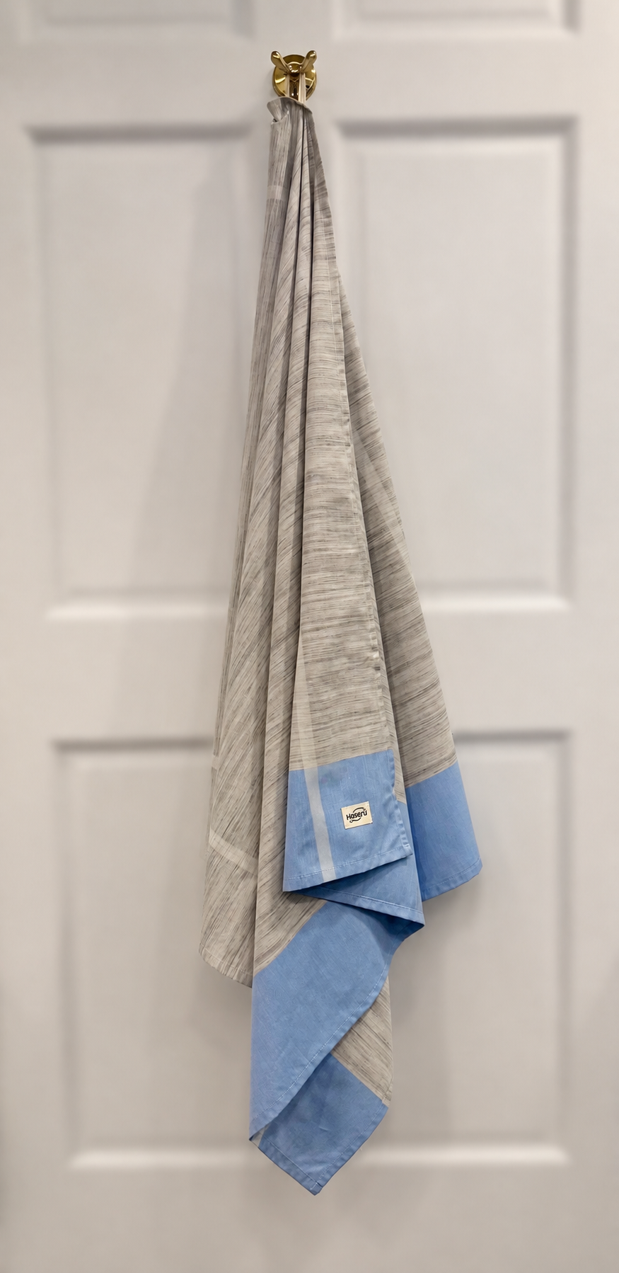 Skyscraper Gray Bath XL Towel